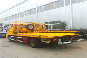 肇庆附近拖车救援搭电